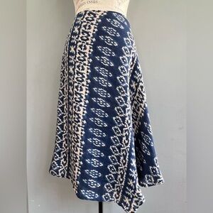 Coldwater Creek pre worn Navy and Cream Patterned Asymmetrical Skirt size M